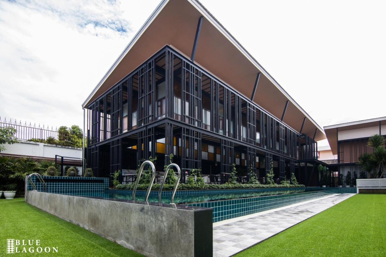 Blue Lagoon Hotel Chiang Rai Exterior photo